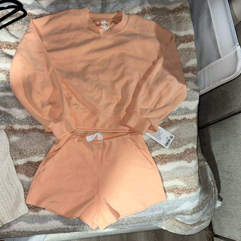 Lulu lemon 2 piece